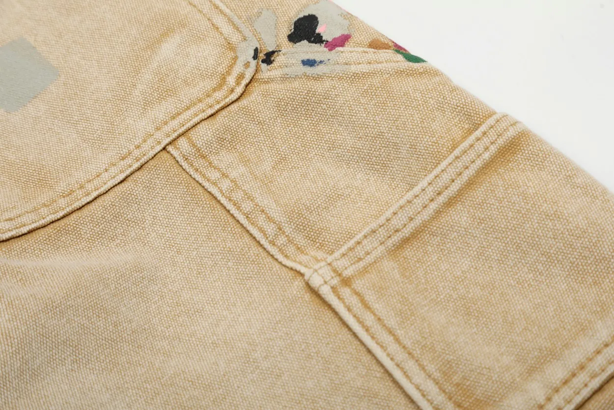 #8129 P250💰 GALLERY DEPT American retro splash-ink splicing micro-horn logging overalls raw edge jeans - Original purchase and pattern making to truly restore the ultimate texture of Vintage - Original hardware accessories, washed and other elevators, QR code analysis are all purchased from the original factory, high degree of restoration, welcome to compare with a certain product~ - Three-dimensional version Loose and comfortable, not picky about the figure, taller and slimmer, factory Seiko, original factory quality control, same style for men and women, can be matched with couples Versatile recommendation: must-have jeans for all seasons Size: S-XXL (28-36)
